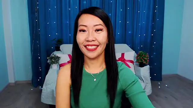 LiaPak online show from October 24, 1:13 am