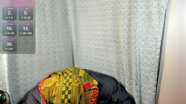 MiaLores online show from December 16, 8:30 am