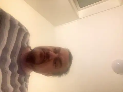 Snapshot of janipe chatting on March 22, 2:04 am janipe online show from March 22, 2:04 am