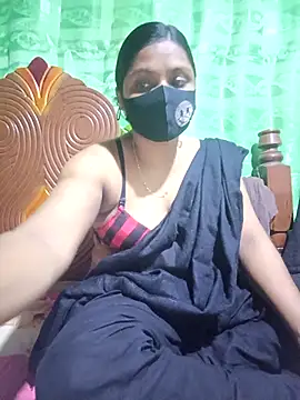 Snapshot of Mistompa24 chatting on September 10, 5:40 am Mistompa24 online show from September 10, 5:40 am