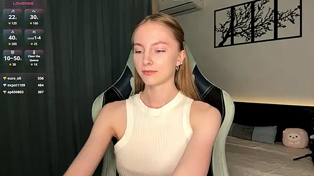 BrightAnnie online show from November 23, 4:07 pm