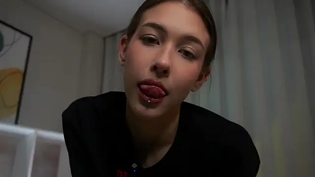 EviaRabasca online show from September 28, 11:59 am