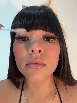 BrendaCrean online show from February 7, 11:34 am