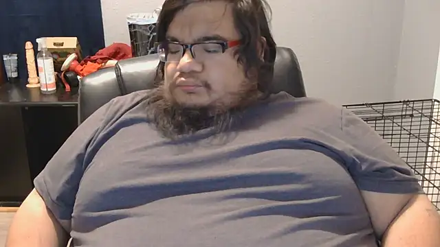 chubbyboy1997 online show from September 28, 7:30 pm