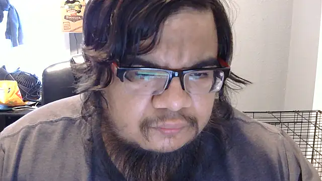 chubbyboy1997 online show from October 15, 8:20 pm