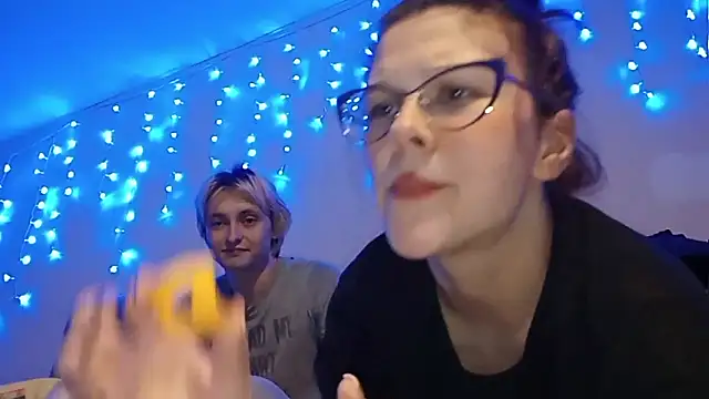 LaVostraDorothy online show from March 31, 8:42 pm