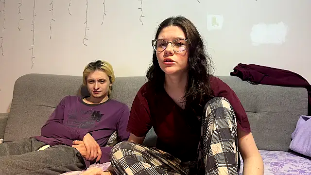 LaVostraDorothy online show from April 10, 7:40 pm