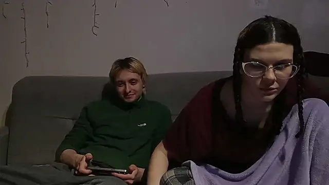 LaVostraDorothy online show from April 11, 8:57 pm