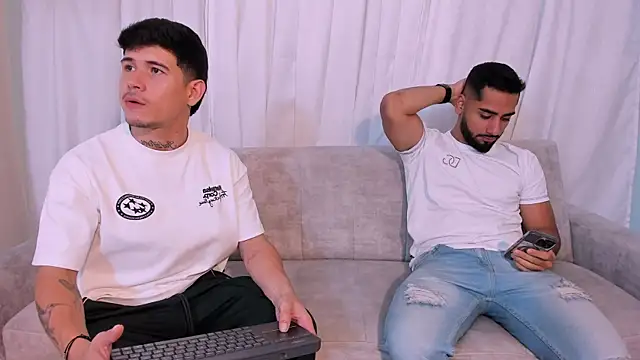 mike friends online show from May 31, 2:09 am