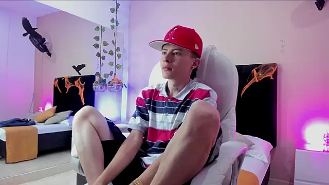 Nascary Fox online show from October 24, 7:32 pm