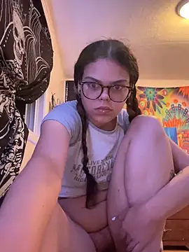 kykyloves online show from September 15, 2:44 am