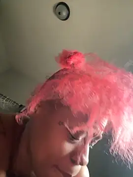 Tishrella6 online show from December 18, 6:36 pm