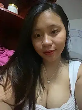 maianhcute online show from September 23, 1:47 pm