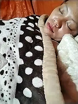 venu00 online show from November 5, 4:51 pm