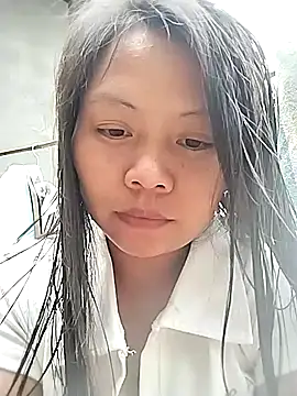 venu00 online show from April 4, 8:34 am