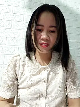 Singlemom69x online show from November 4, 12:32 am