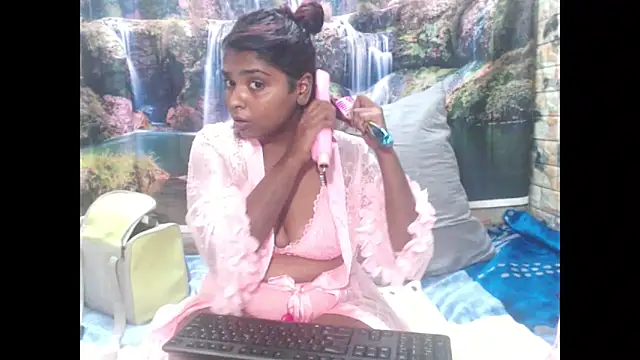 indianmystica694u online show from October 13, 8:58 am