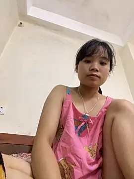 Ngoc-bbi online show from October 4, 11:08 am