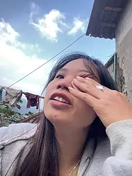 Ngoc-bbi online show from December 21, 1:57 am