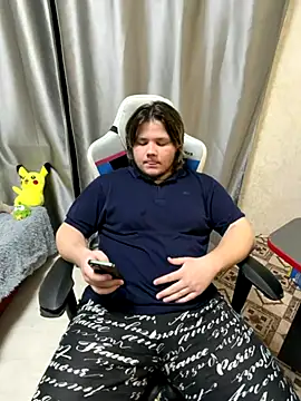 desiredude9 online show from November 15, 6:15 pm