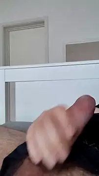 NewJoiner online show from March 28, 9:31 am