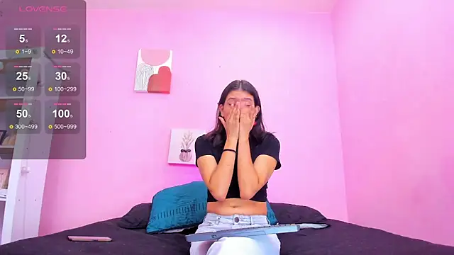 Georgina Ferri  online show from October 10, 5:12 pm