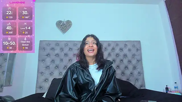 Georgina Ferri  online show from November 24, 5:23 pm