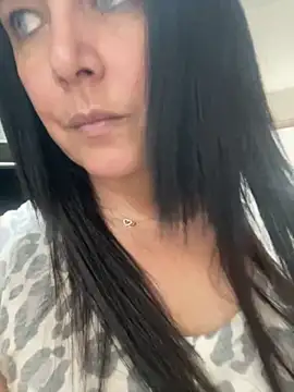 Snapshot of Mayra_milk chatting on September 15, 8:53 pm Mayra milk online show from September 15, 8:53 pm