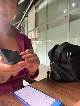 Sarahlove 90 online show from September 26, 7:40 pm