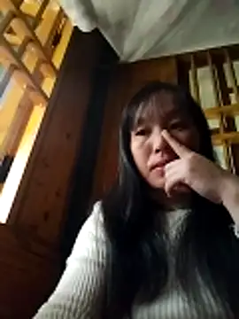 Snapshot of miss-su chatting on November 16, 1:22 am miss-su online show from November 16, 1:22 am