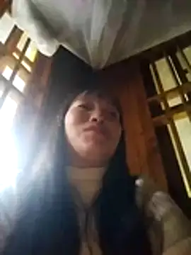 Snapshot of miss-su chatting on December 5, 1:36 am miss-su online show from December 5, 1:36 am