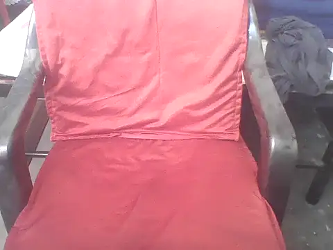 Snapshot of yourdesire069 chatting on April 28, 10:53 am yourdesire069 online show from April 28, 10:53 am