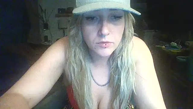 cutiekayls online show from June 30, 6:14 am