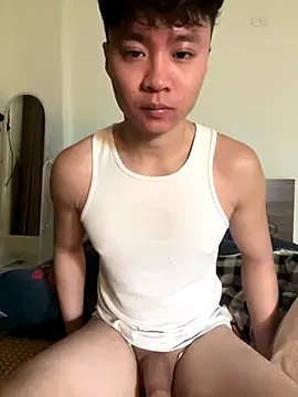 Snapshot of anhduc2k555 chatting on January 6, 2:32 pm anhduc2k555 online show from January 6, 2:32 pm