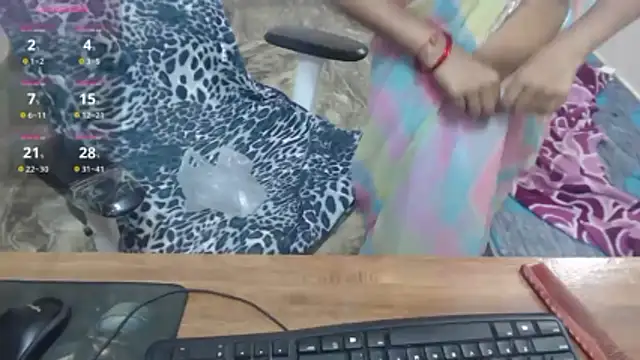  LoveBirds online show from March 26, 6:46 pm