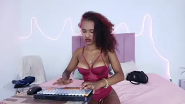 Valerin salazar online show from November 7, 6:52 pm