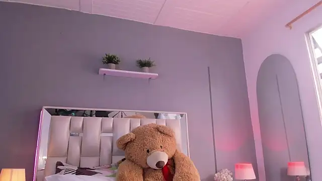 Darlyn tenderhot   online show from December 21, 2:24 pm