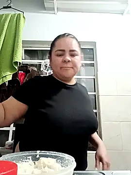 Miss Adriana01 online show from September 13, 1:38 am