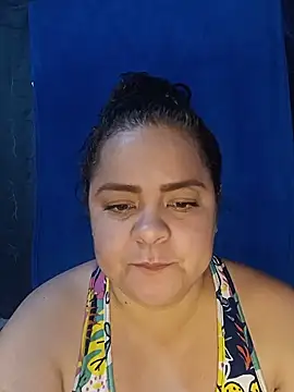 Miss Adriana01 online show from June 2, 4:03 am