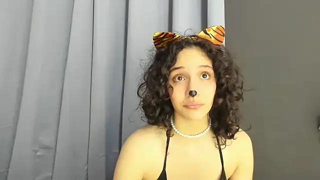 TeensNews18 online show from November 1, 12:34 am