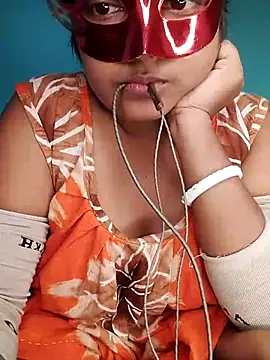 mimi87hoty online show from November 14, 5:33 pm