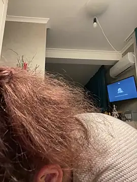 AliceCurlyX online show from December 16, 4:45 pm