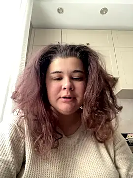 AliceCurlyX online show from January 18, 8:51 am