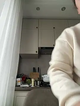 AliceCurlyX online show from February 8, 7:34 am