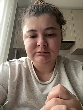 AliceCurlyX online show from February 24, 10:24 am