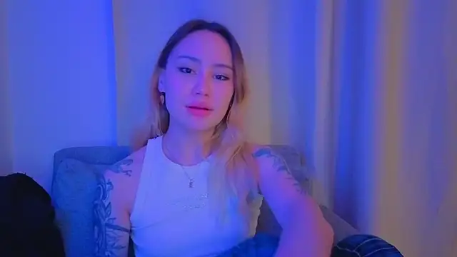 baobei03 online show from March 8, 5:17 pm