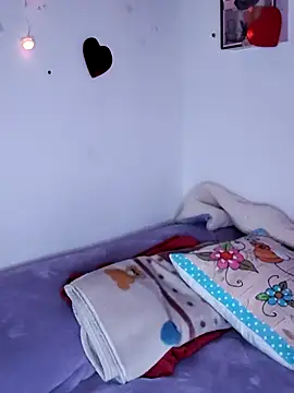 Queen Ashly online show from March 28, 3:17 am