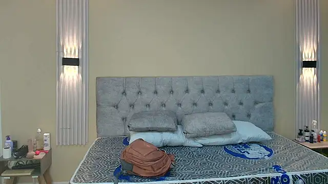 LiaMonroee  online show from September 25, 11:36 am