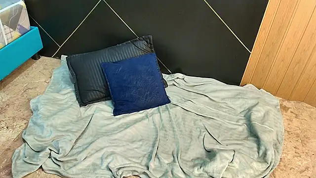 LiaMonroee  online show from November 20, 11:43 am