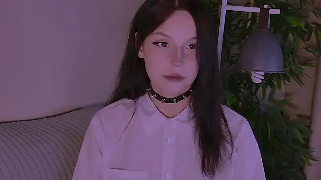 claire bennett online show from June 27, 12:48 am